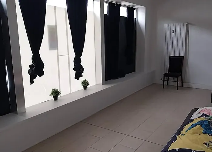 吴民宿 Bergisch Gladbach